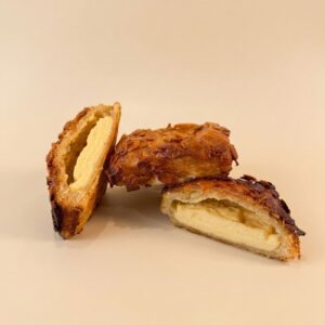 panchineta rellena de crema interior Papín Dulce Logroño